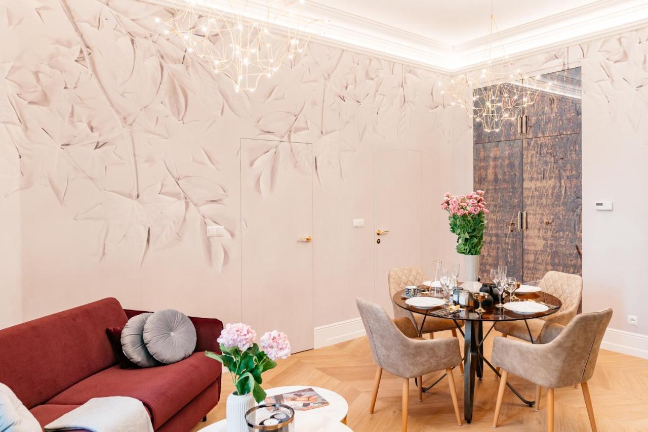 Dandelion Apartment - Loftaffair Krasków Eksteriør bilde